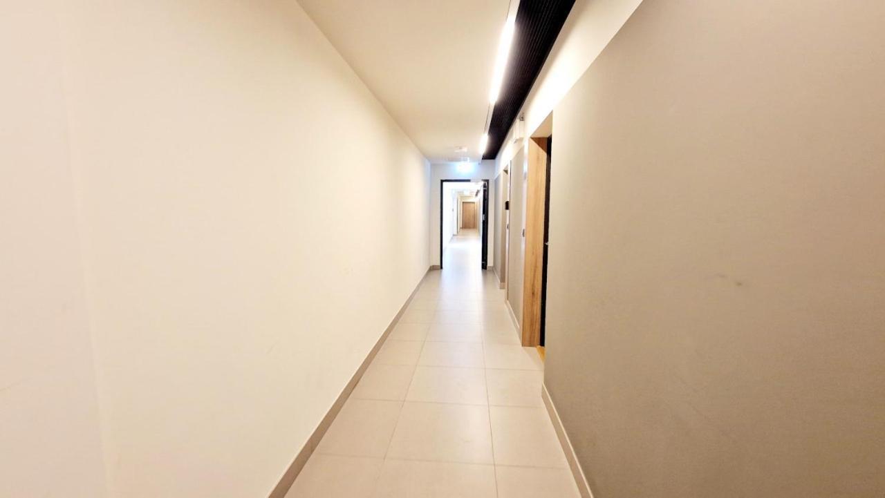 Good Wolska Residence Warsaw Exterior photo
